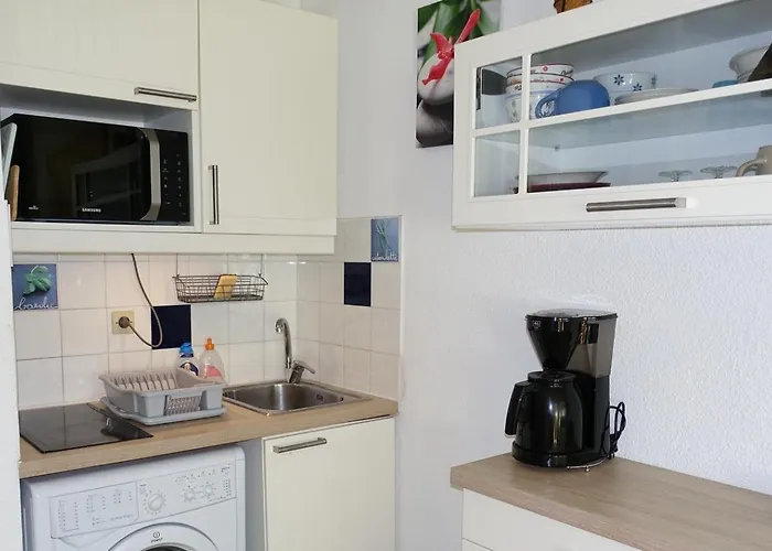 公寓 Proche Port Et Plages, Au Calme 耶尔