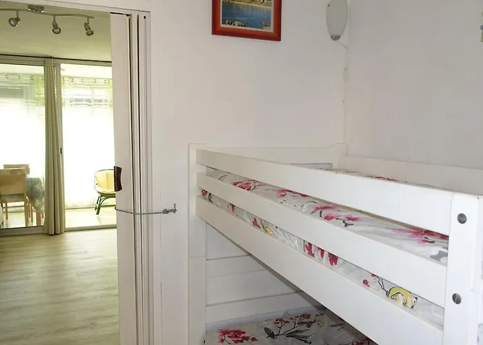 公寓 Proche Port Et Plages, Au Calme *