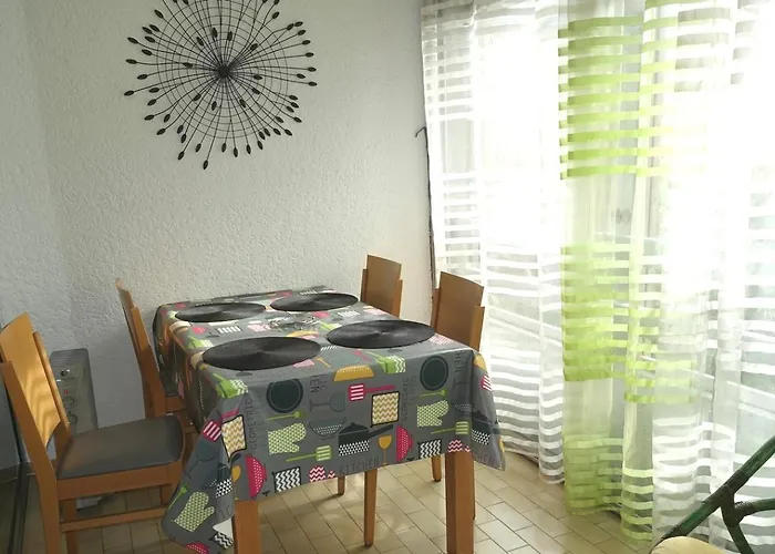 Proche Port Et Plages, Au Calme 公寓 耶尔