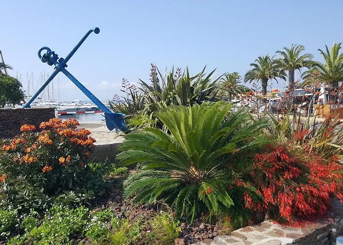 Proche Port Et Plages, Au Calme *